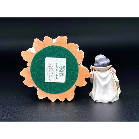 Disney Harmony Kingdom Snow White and Dwarf Collectible Trinket Box Figurine UK - Picture 6 of 8